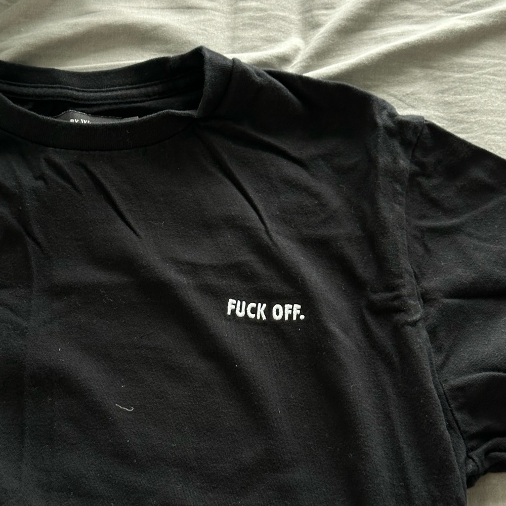 Raised by Wolves Fxxx Off black tshirt medium